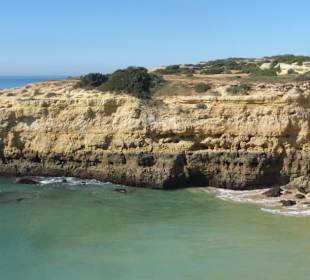 An der Praia de Albandeira (Nähe Benagil)