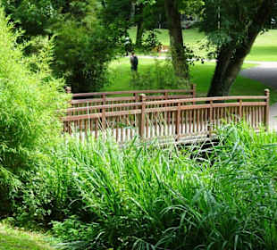 Rundgang durch den Edmund Klein Park