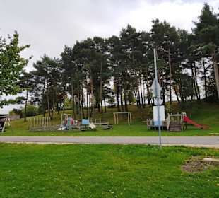 Wiesn und Spielplätze