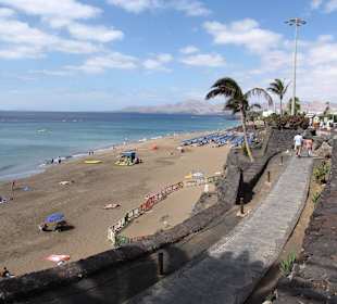 Promenada plażowa Playa Blanca de Yaiza