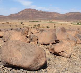 Ait Ouazik Petroglyphen