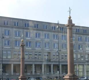 Am Plac Trzech Krzyży  (Platz der drei Kreuze)