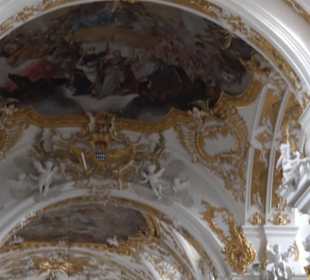 Stift Unserer Lieben Frau zur Alten Kapelle