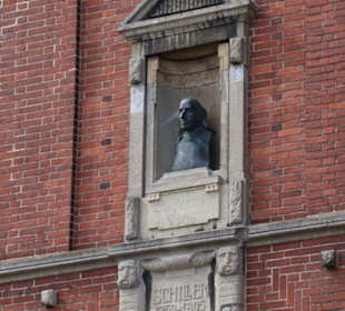 Das Opern-Haus am Kleinen Kiel