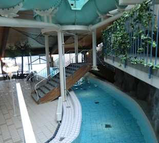 Kanal zum Außenbecken