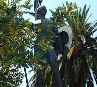 Achill guckt über das Meer