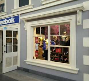 Fashion House