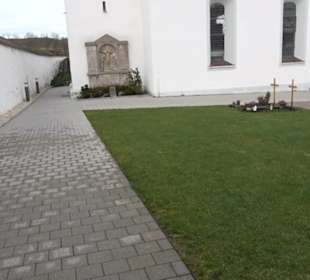 Kirche Santk Laurentius Aichelau