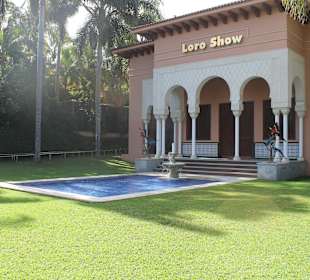Loro Show