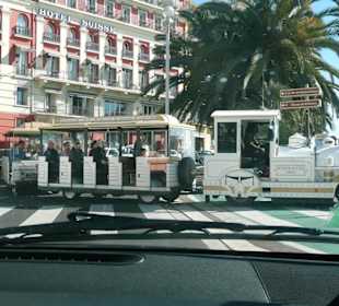 Die Stadt-Bimmelbahn in Nizza