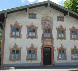 Das Kölblhaus mit Fresken von Franz Seraph Zwinck