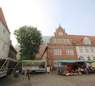 Markttreiben am Dom
