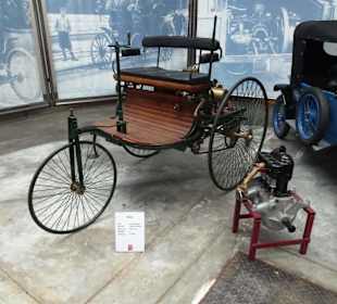 Rundgang durch die Ausstellung