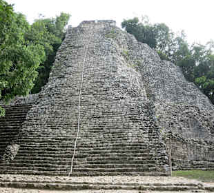 Coba Pyramide