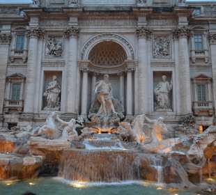 Fontana di Trevi, en Roma - Italia