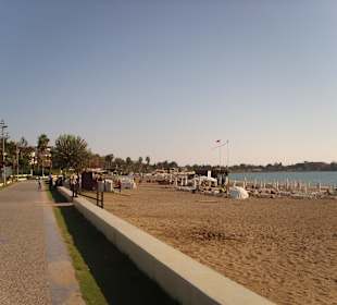 An der Strandpromenade nach Side