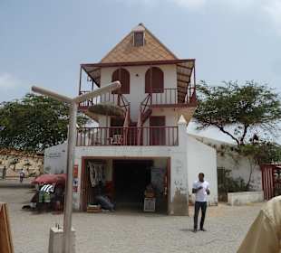 Das ehemalige Waagehaus am Fischerkai