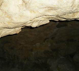 Fahrt auf dem Höhlensee