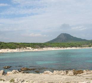 Una delle tre spiaggie vicine