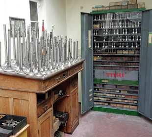 Rundgang durch die Werkhallen der Ventilfabrik