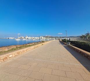 Strandpromenade San Antonio/San Antoni de Portmany