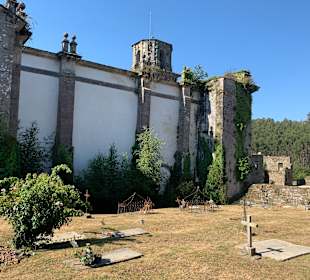Mosteiro de Santa María de Monfero