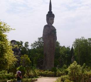 Riesenbuddha von hinten