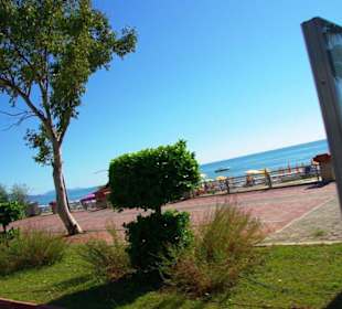 Strand Kleopatra/Strandpromenade