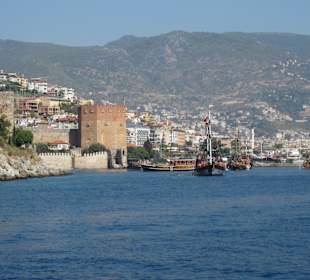 Baba Tours Schifffahrt