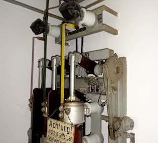 Exponate im Kellergeschoss des Alten Pumpwerkes