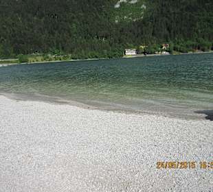Strand in Molveno