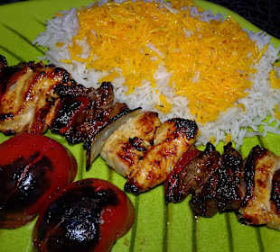 Grillspieß mit Safranreis