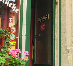 Beim Dampfnudel Ulli