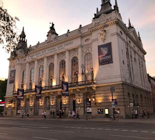Theater des Westens