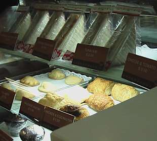 Theke - Auswahl an Snacks