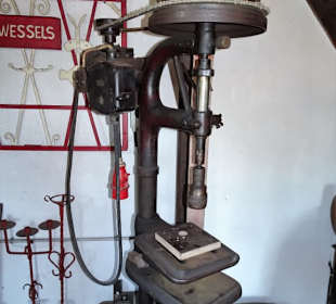 In der historischen Schmiede des Museums