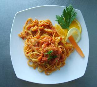 Fettuccine al Persico.