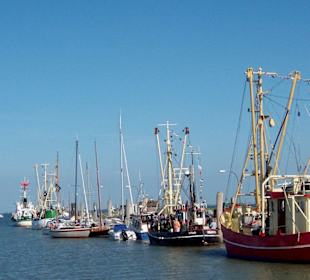 Schiffe an Anlegestelle