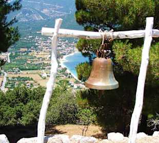 Ausblick auf Sami vom Hügel Agii Fanendes