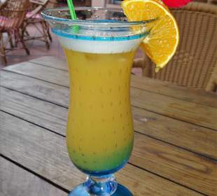 Mai-Tai im Camp-Gourou
