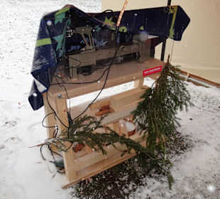 Drechselmaschine auf dem Weihnachtsmarkt Mitwitz