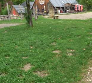 HöhlenHaus