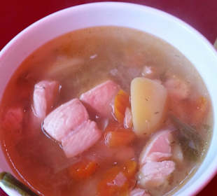  Kassel Weihnachtsmarkt  Lecker Lachssuppe