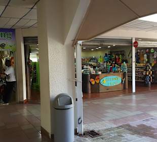  Plaza Einkaufszentrum