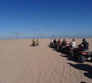 In der Wüste mit den Quads unterwegs