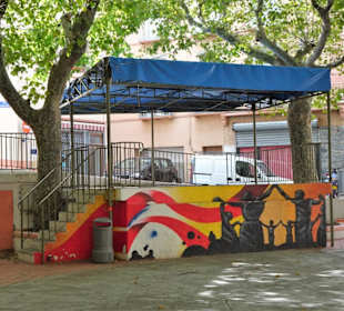 Am Dorfplatz in der Altstadt von Cerbère