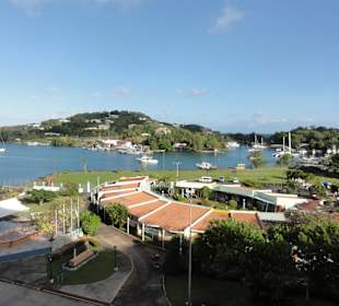 Schöner Hafen für Kreuzfahrtschiffe