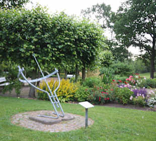 Skulptur Sonnenuhr