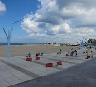 Scheveningen Boulevard u. Strand