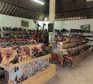 Verkaufsraum Schnitzerdorf